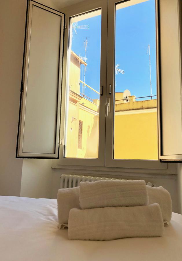 Appartamento Termini Station Little House Roma Esterno foto